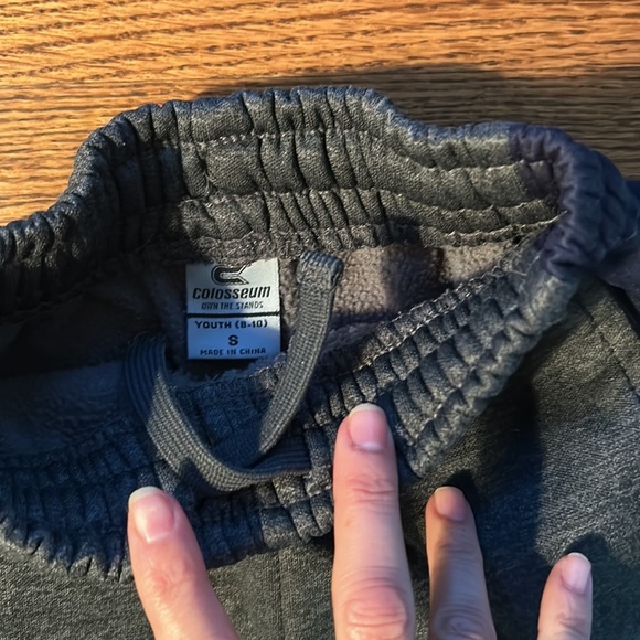 🌿Colloseum UVA YOUTH S grey and navy logo sweatpants🌿 - Picture 2 of 3